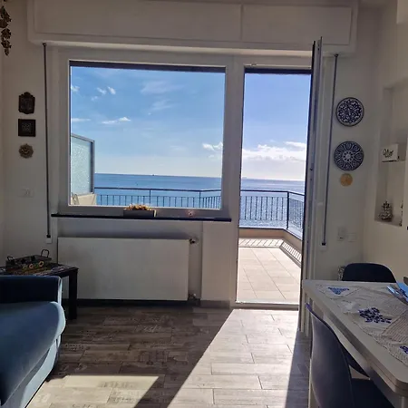 Specchio Dacqua By Affitti Brevi Liguria