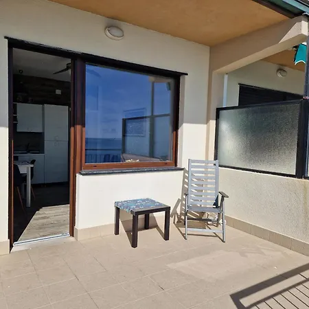 Apartment Specchio D'acqua Bergeggi